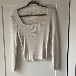 Abercrombie and Fitch Long Sleeve Sweater